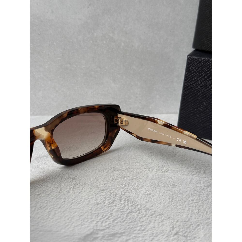 NEW Prada PR B05S Sunglasses in Black White - Picture 7 of 7